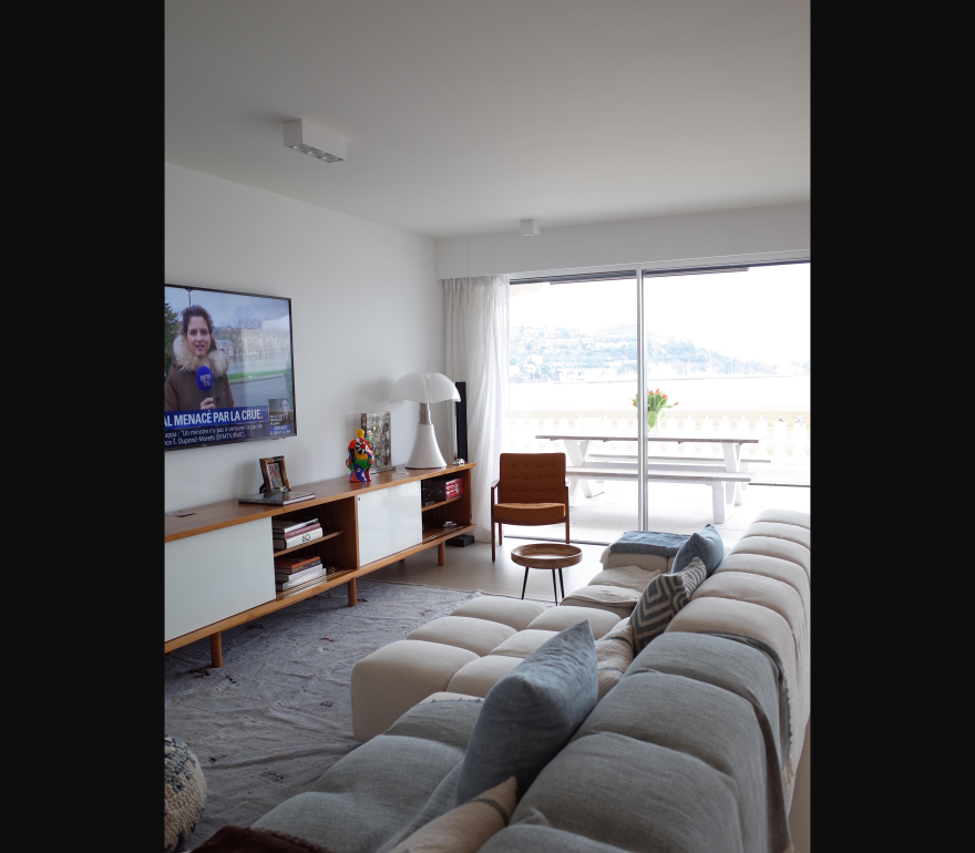 1 Salon